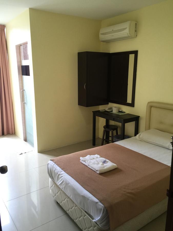Rafayeh Hotel Seremban Esterno foto