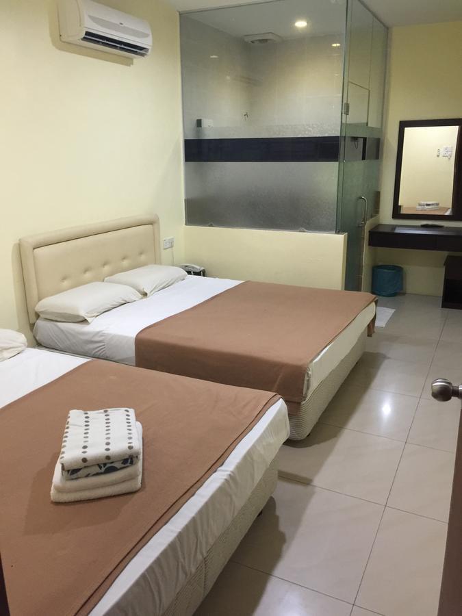 Rafayeh Hotel Seremban Esterno foto