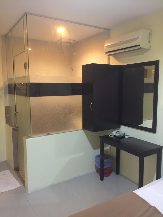 Rafayeh Hotel Seremban Esterno foto